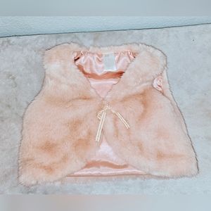 3/$30 Worn Once H&M Faux Fur 18-24 Months Satin Lined Vest Gilet
